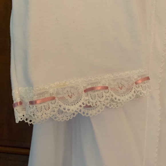 Maternity Nightgown and Robe Set - Picture 2 of 5